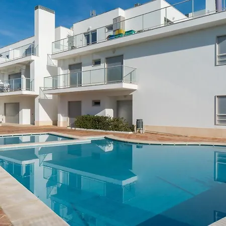 Beautiful With Terrace And A Pool Lejlighed Tavira