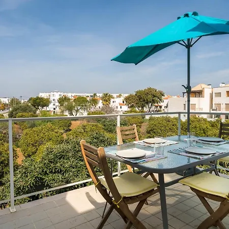 Beautiful With Terrace And A Pool Tavira